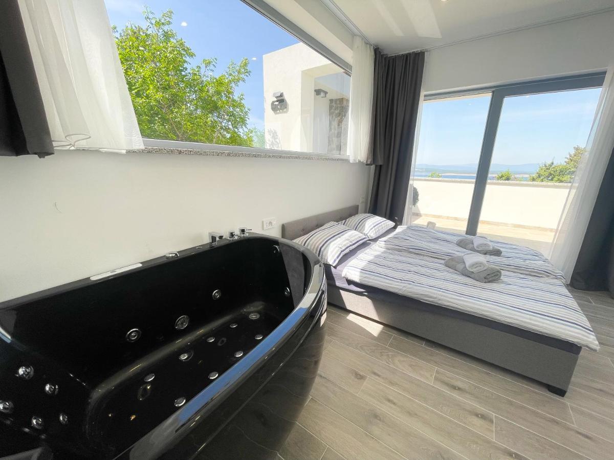 Villa Linda Crikvenica Exteriör bild