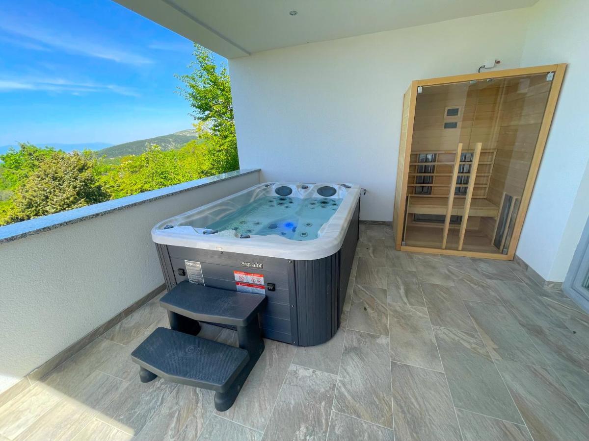 Villa Linda Crikvenica Exteriör bild