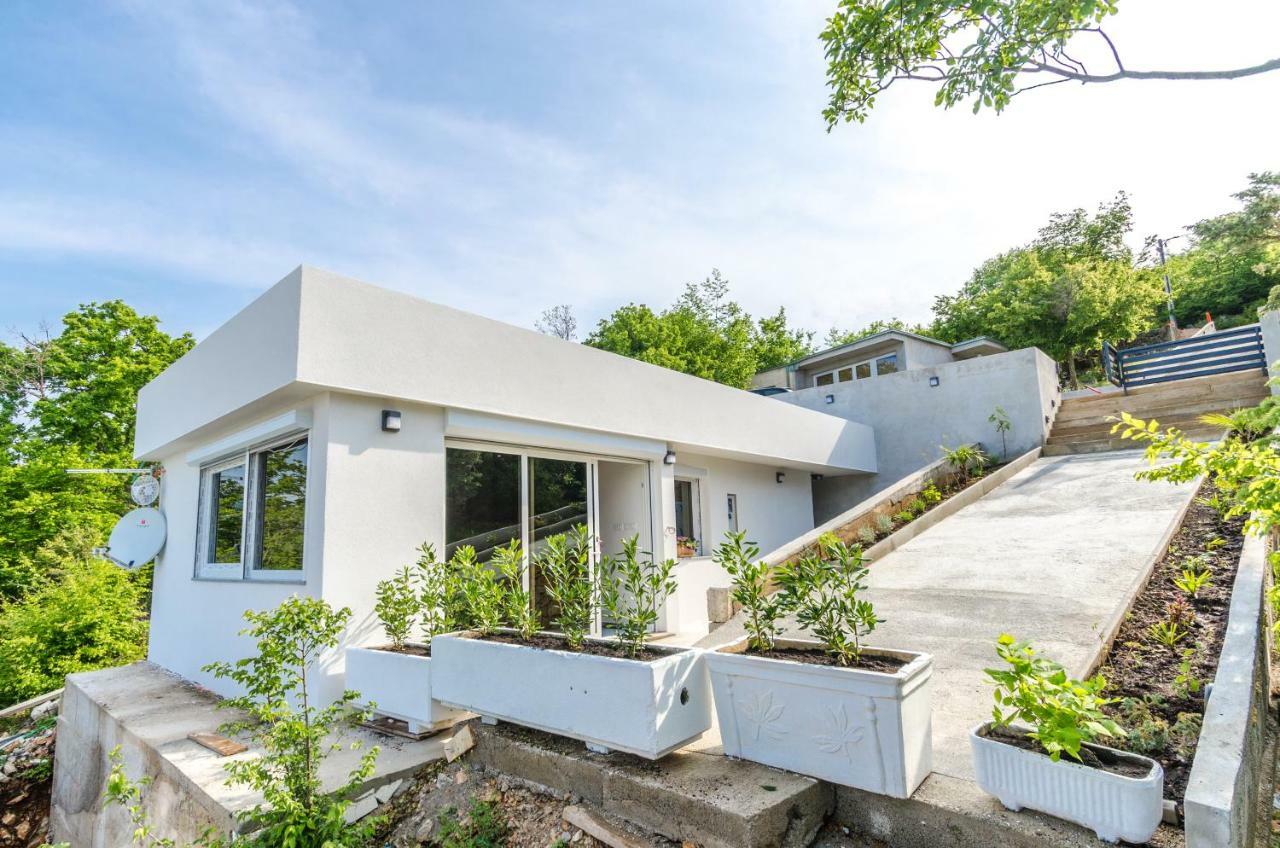 Villa Linda Crikvenica Exteriör bild