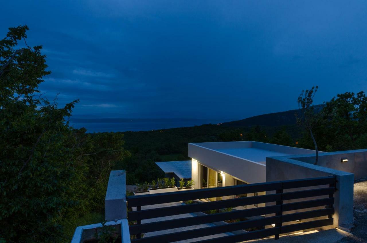 Villa Linda Crikvenica Exteriör bild